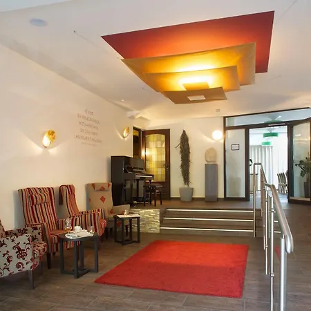 Hotel Ringhotel Rüdesheim nad Renem