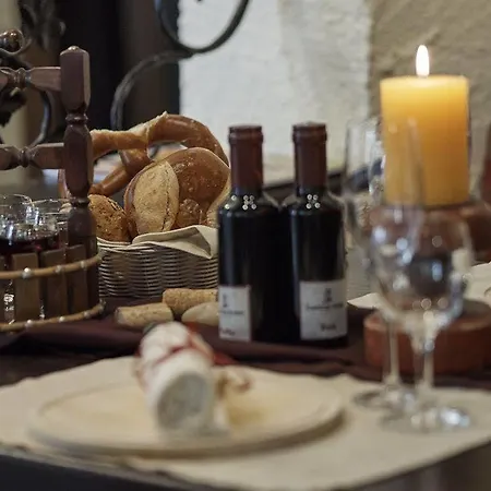 Ringhotel 3* Rüdesheim nad Renem